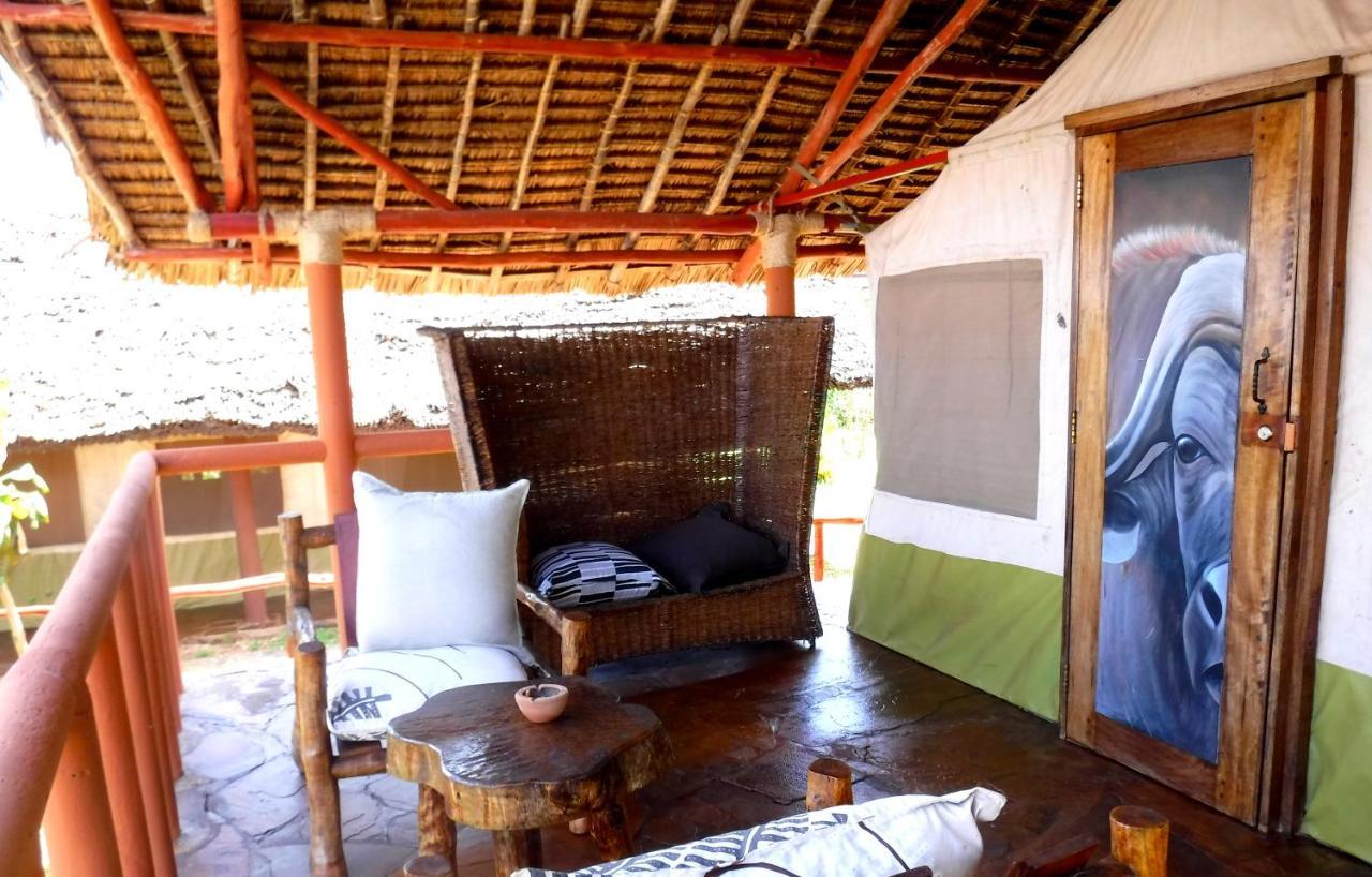 Shimba Hills Green Safari Lodge Kwale Extérieur photo