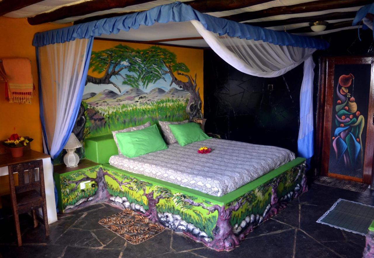 Shimba Hills Green Safari Lodge Kwale Extérieur photo