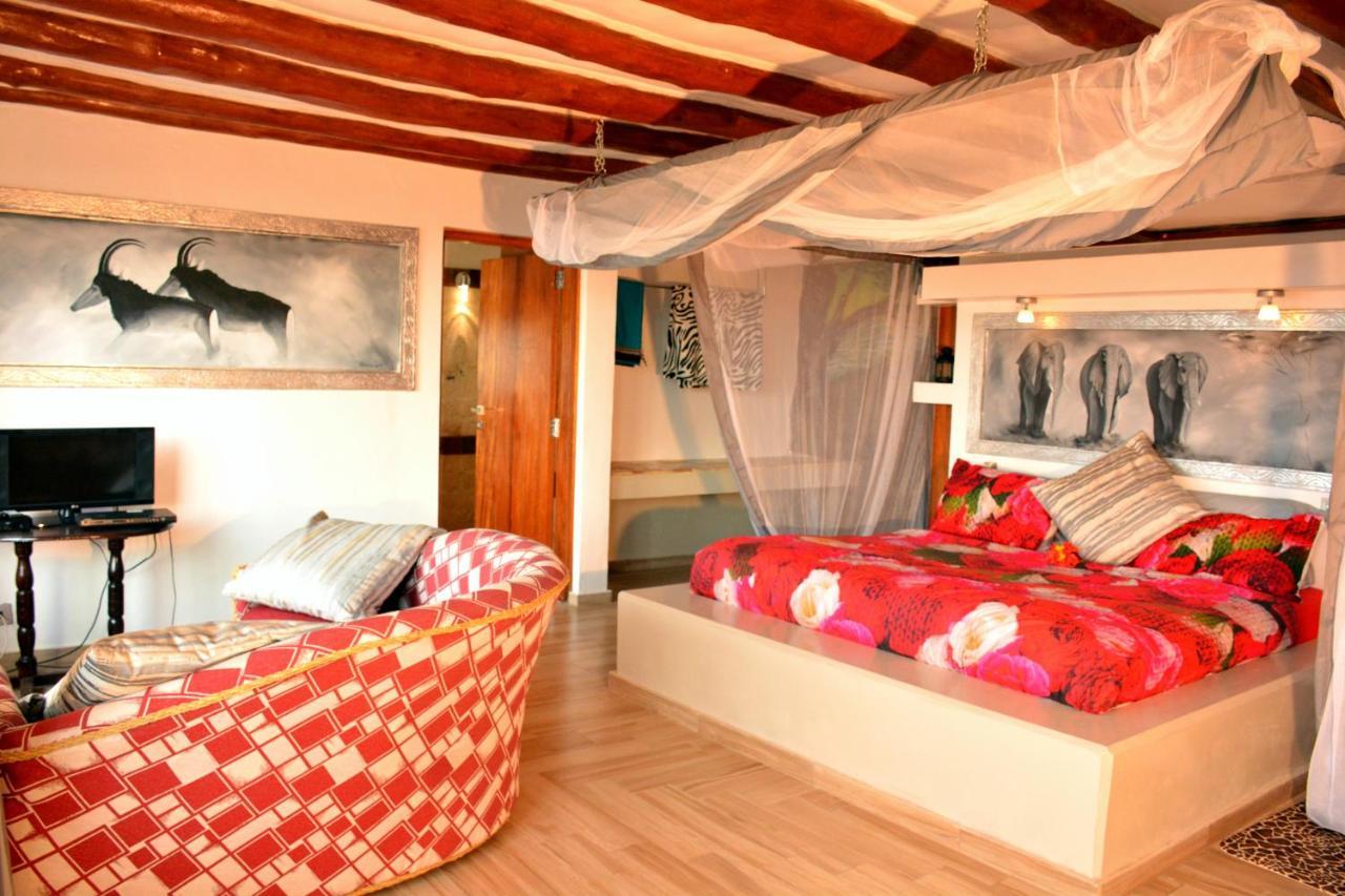 Shimba Hills Green Safari Lodge Kwale Extérieur photo